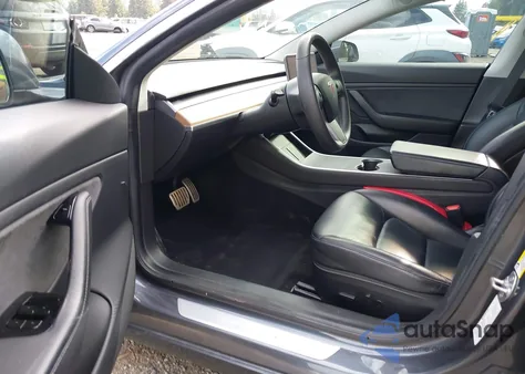 2019 Tesla Model 3 Long Range/Performance from USA, damaged, VIN 5YJ3E1EB4KF434635